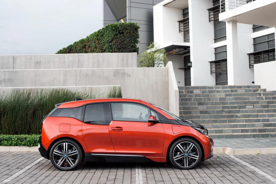  BMW i3 2015 года  (ZA) (фото 13 из 30)